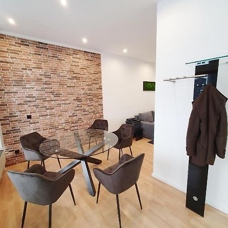 Modernes, Stilvolles Eingerichtetes Loft Apartment Виена Екстериор снимка