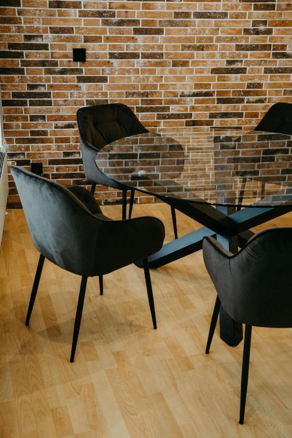 Modernes, Stilvolles Eingerichtetes Loft Apartment Виена Екстериор снимка