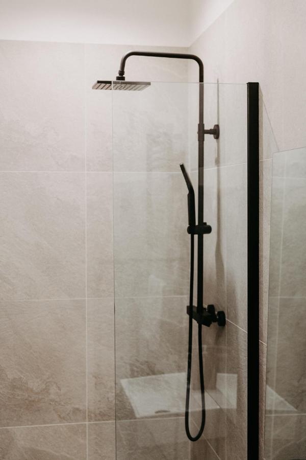 Modernes, Stilvolles Eingerichtetes Loft Apartment Виена Екстериор снимка